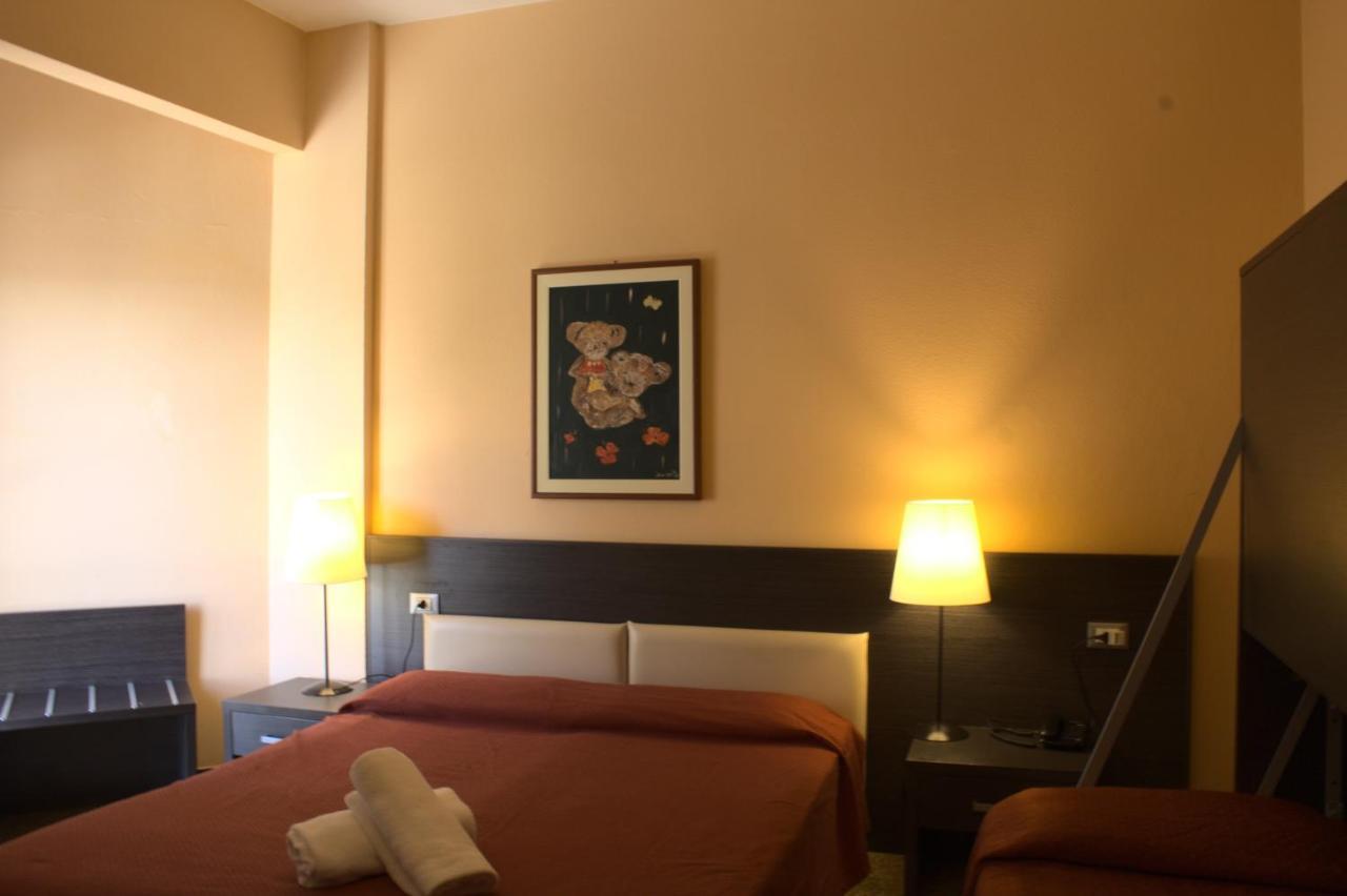 Hotel Palace Varazze Ngoại thất bức ảnh