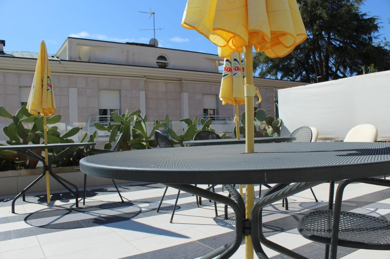 Hotel Palace Varazze Ngoại thất bức ảnh