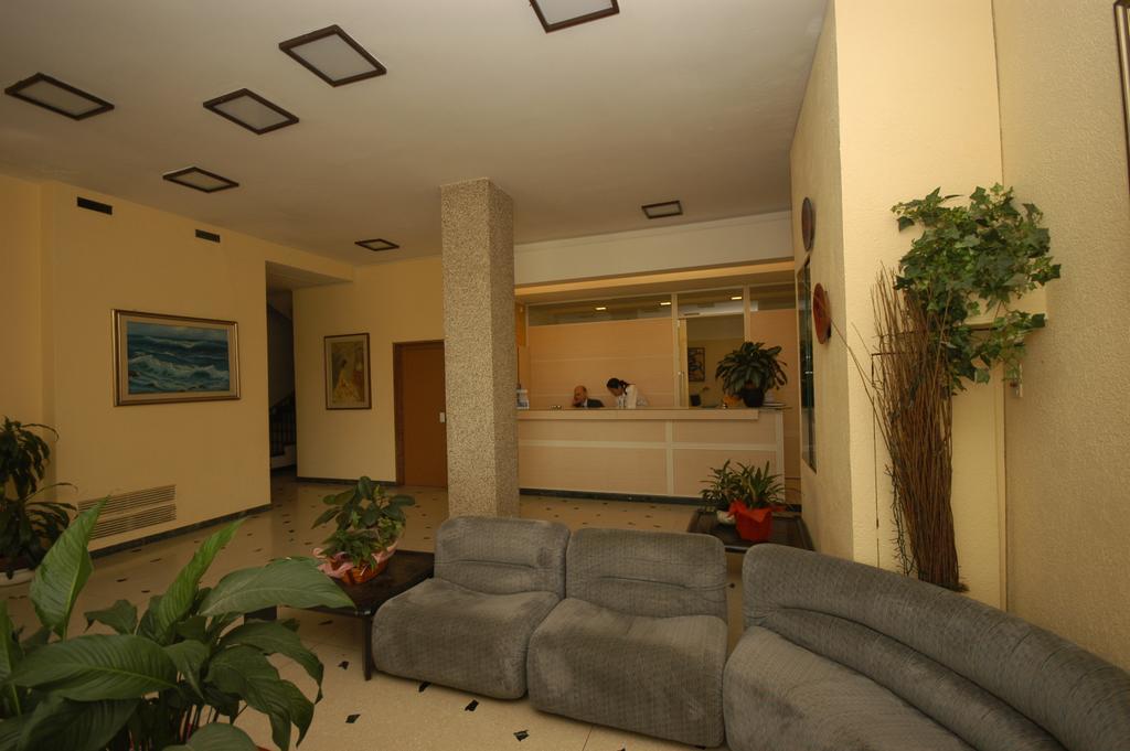 Hotel Palace Varazze Ngoại thất bức ảnh