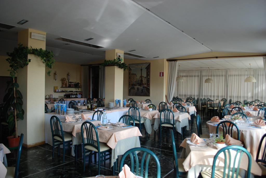 Hotel Palace Varazze Ngoại thất bức ảnh