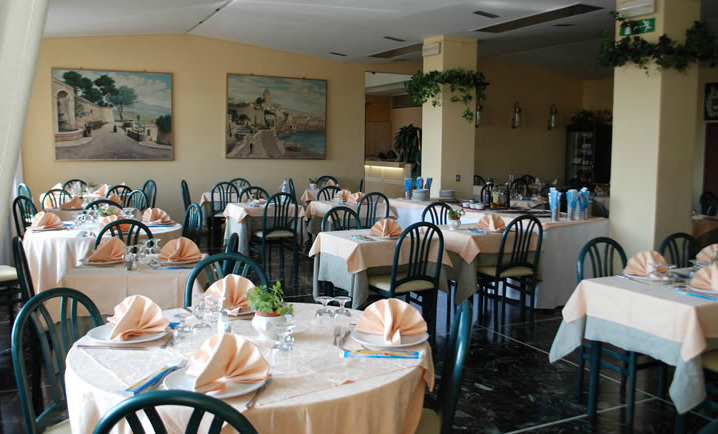 Hotel Palace Varazze Ngoại thất bức ảnh